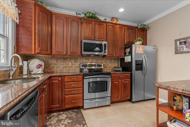 174 SMITHTOWN RD, Pipersville, PA 18947