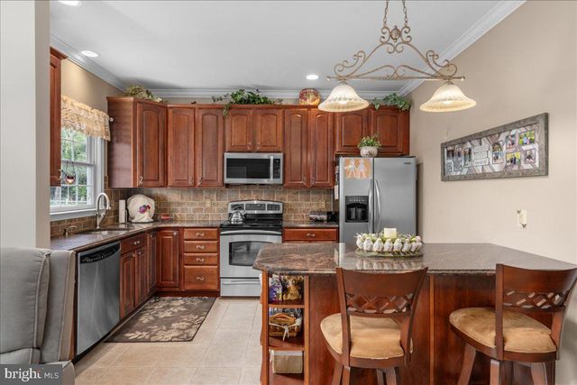 174 SMITHTOWN RD, Pipersville, PA 18947