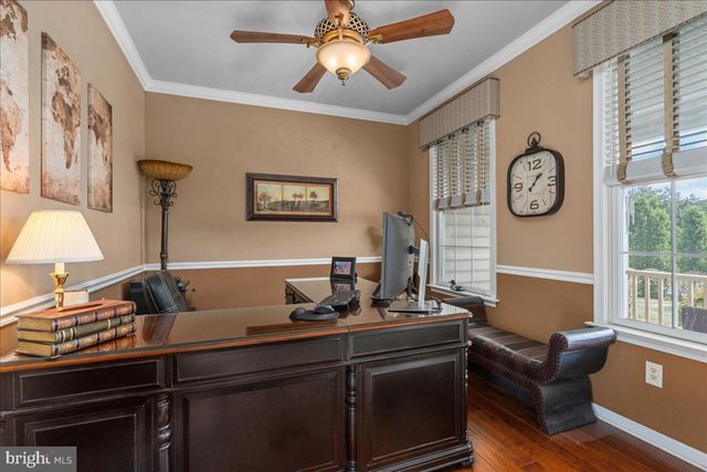 174 SMITHTOWN RD, Pipersville, PA 18947