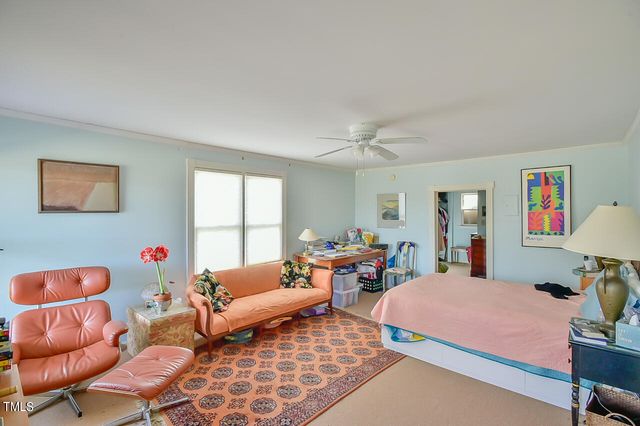 144 Celebrity Dairy Way, Siler City, NC 27344