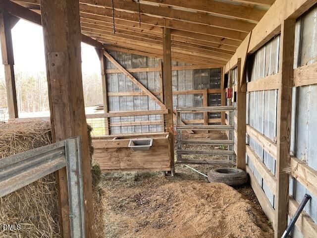 144 Celebrity Dairy Way, Siler City, NC 27344