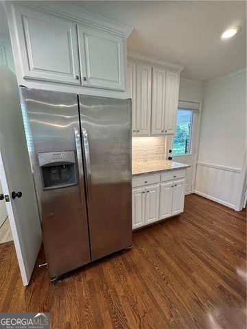 304 Colewood Way NW, Sandy Springs, GA 30328