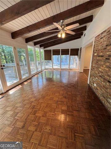 304 Colewood Way NW, Sandy Springs, GA 30328