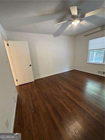 304 Colewood Way NW, Sandy Springs, GA 30328
