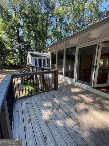 304 Colewood Way NW, Sandy Springs, GA 30328