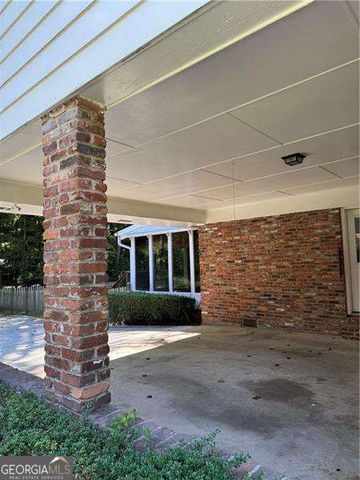 304 Colewood Way NW, Sandy Springs, GA 30328
