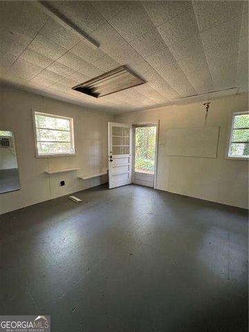304 Colewood Way NW, Sandy Springs, GA 30328