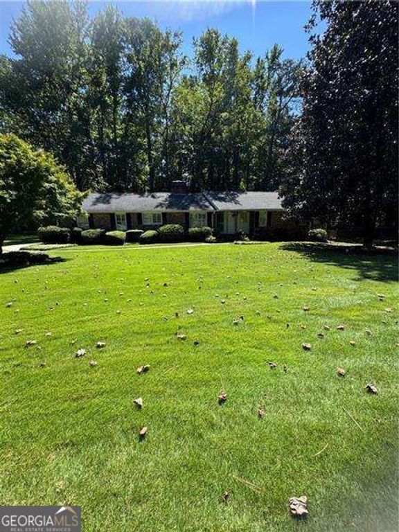 304 Colewood Way NW, Sandy Springs, GA 30328