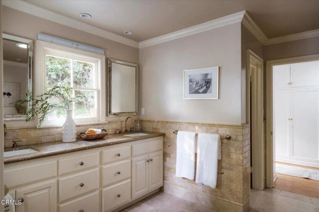 1650 Knollwood Drive, Pasadena, CA 91103