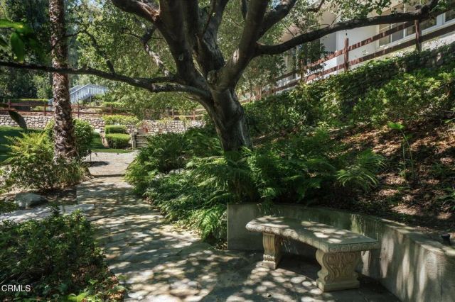 1650 Knollwood Drive, Pasadena, CA 91103