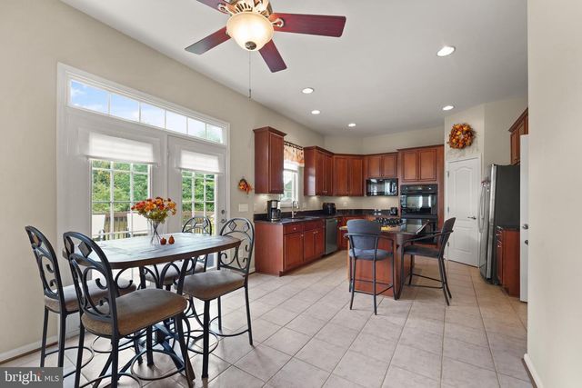 19296 CREEK FIELD CIR, Leesburg, VA 20176