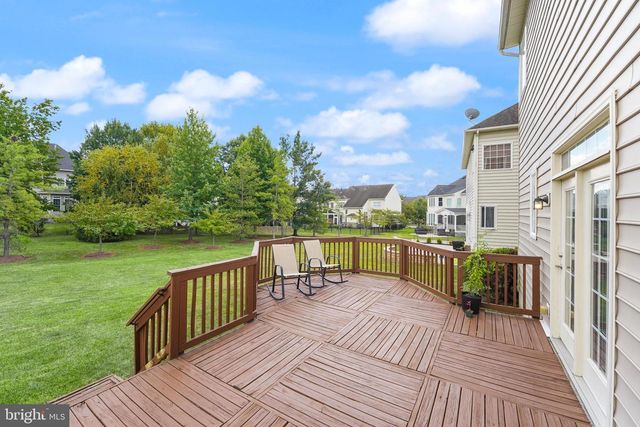 19296 CREEK FIELD CIR, Leesburg, VA 20176