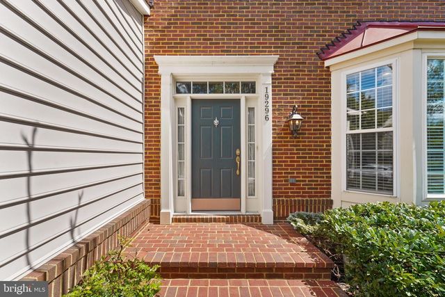 19296 CREEK FIELD CIR, Leesburg, VA 20176