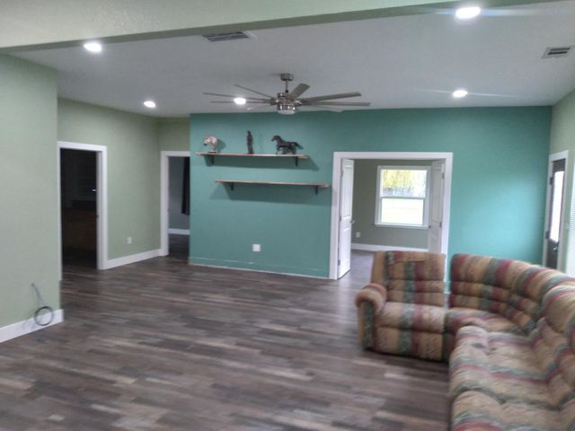 14923 Westside Blvd, Livingston, CA 95334