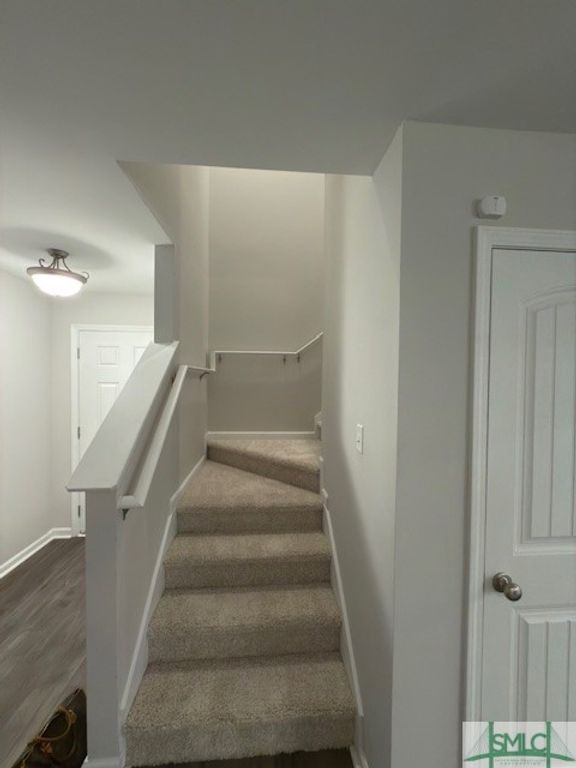 Image 13 of property listing at 108 Dunnoman Drive, Savannah, GA 31419