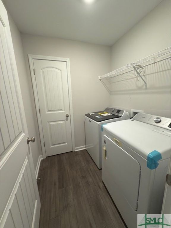 Image 15 of property listing at 108 Dunnoman Drive, Savannah, GA 31419