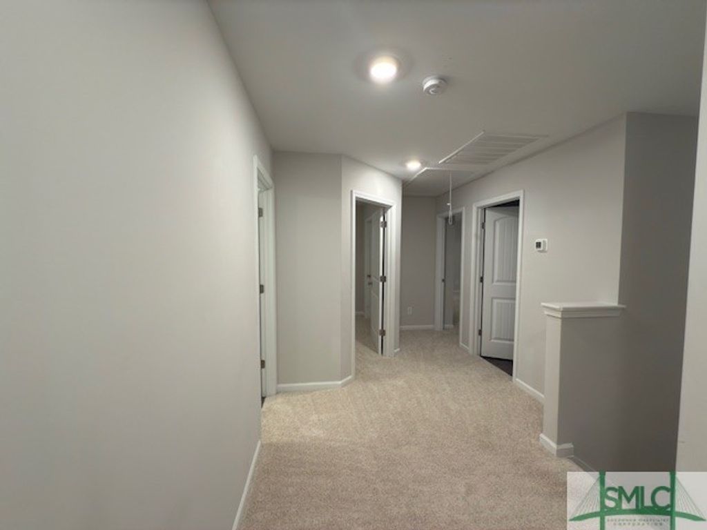 Image 18 of property listing at 108 Dunnoman Drive, Savannah, GA 31419