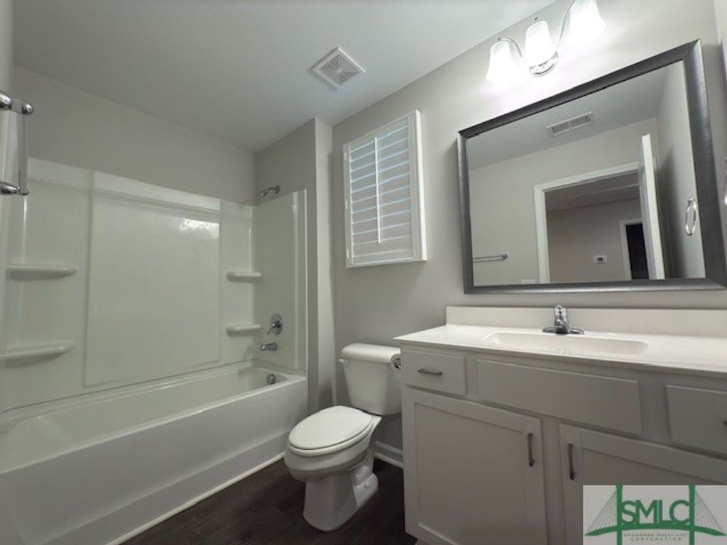 Image 19 of property listing at 108 Dunnoman Drive, Savannah, GA 31419