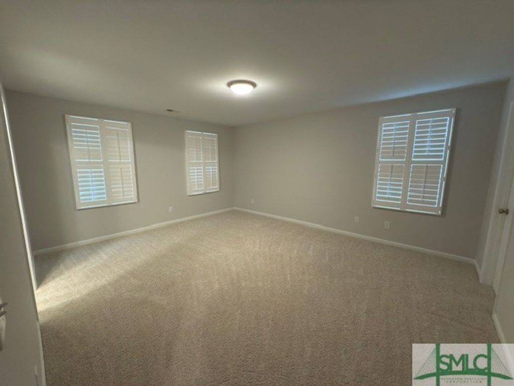 Image 21 of property listing at 108 Dunnoman Drive, Savannah, GA 31419