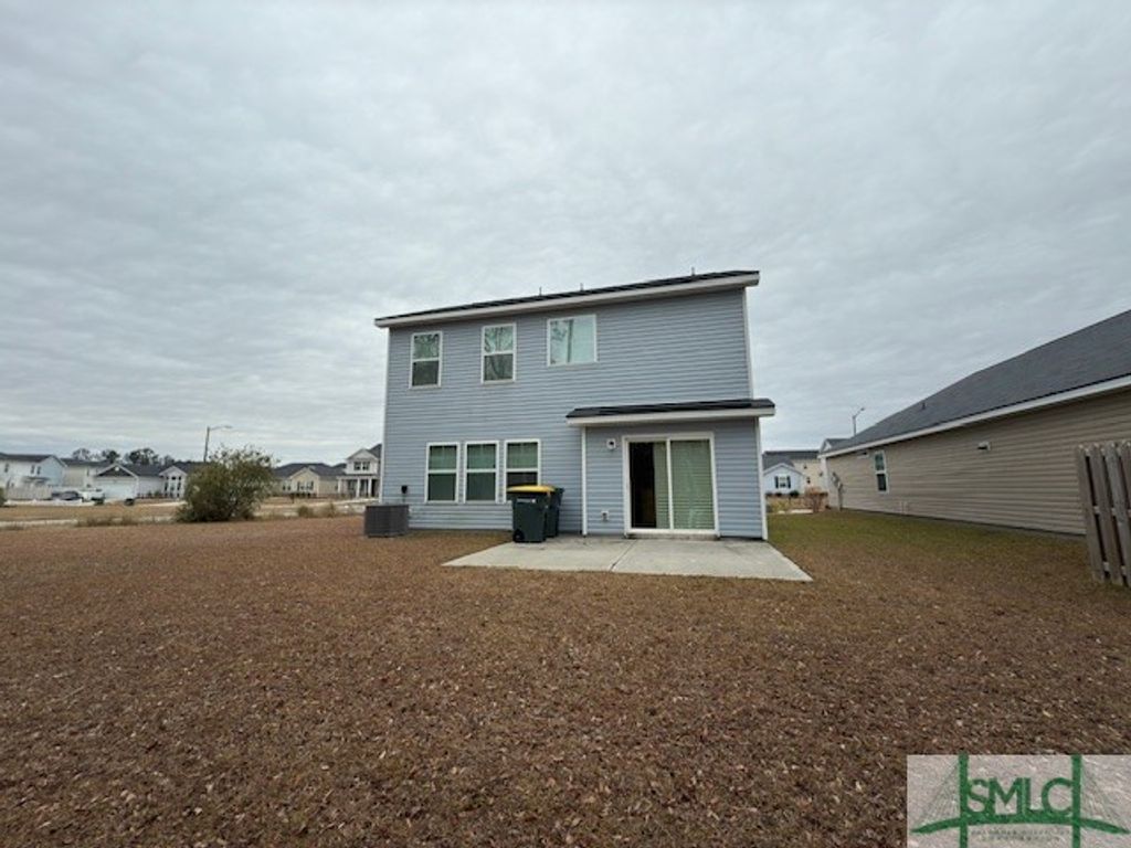 Image 25 of property listing at 108 Dunnoman Drive, Savannah, GA 31419