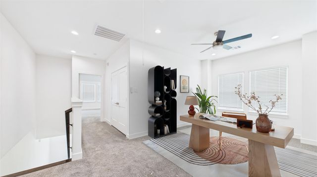 6734 Lozier Street, Houston, TX 77021