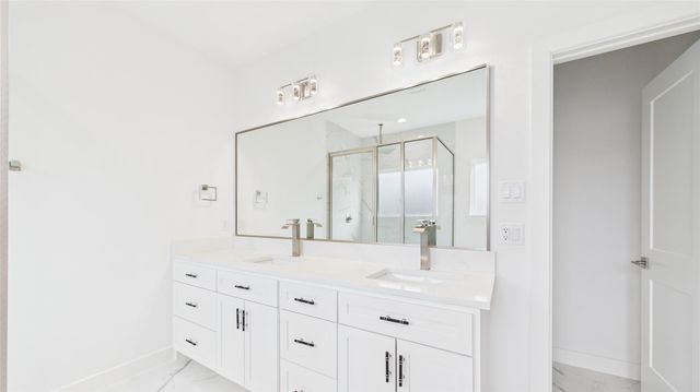 6734 Lozier Street, Houston, TX 77021