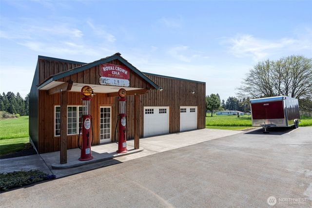 124 Gunnell Road, Winlock, WA 98596