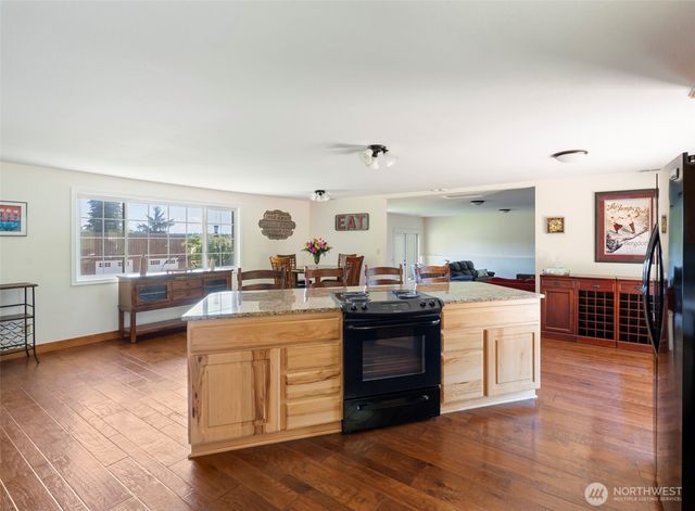 124 Gunnell Road, Winlock, WA 98596