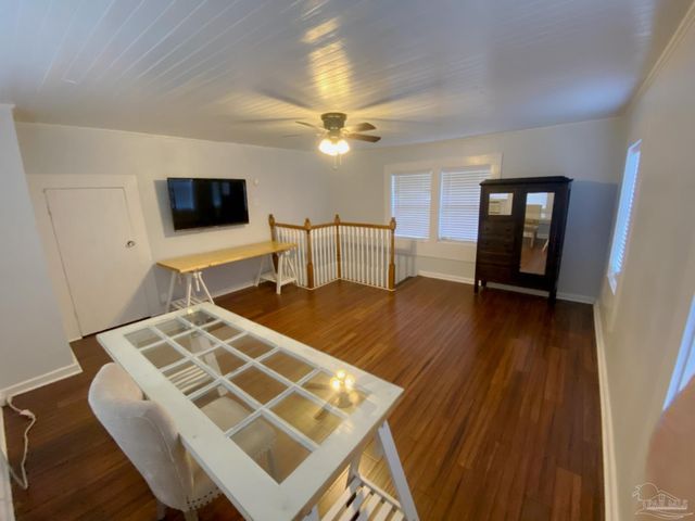 6570 Old Hwy 90, Milton, FL 32570