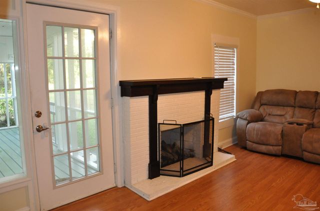 6570 Old Hwy 90, Milton, FL 32570