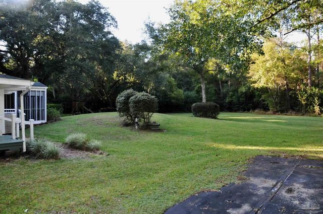 6570 Old Hwy 90, Milton, FL 32570