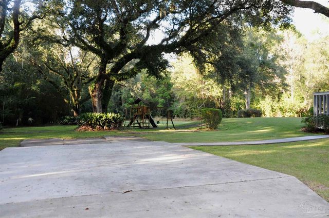 6570 Old Hwy 90, Milton, FL 32570