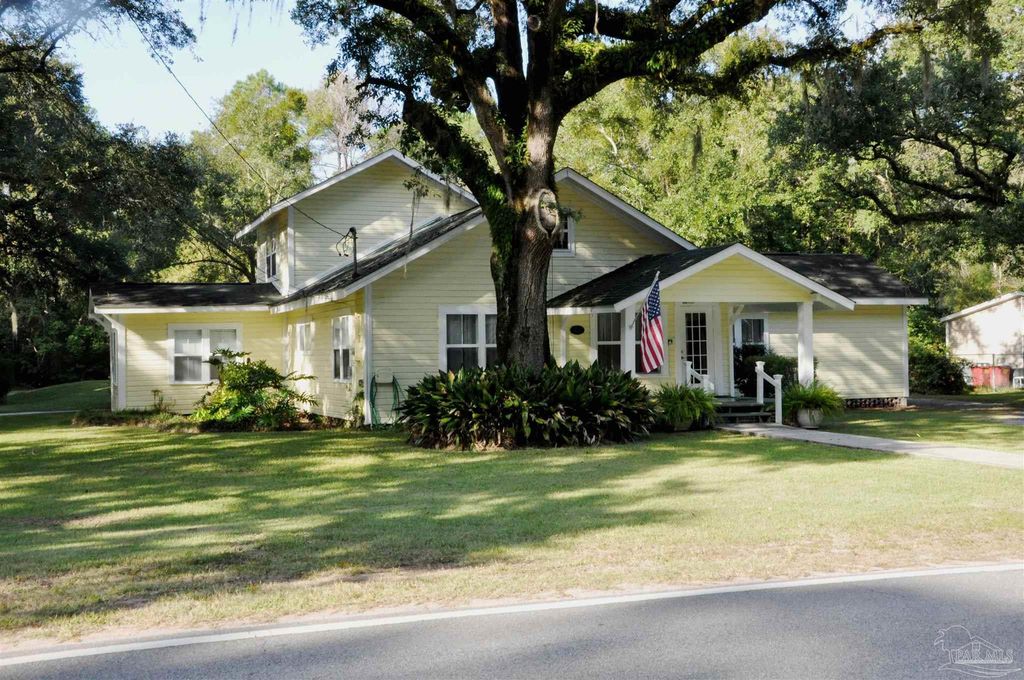 6570 Old Hwy 90, Milton, FL 32570