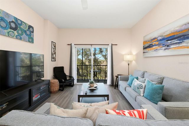 1014 GRAN BAHAMA BOULEVARD 31-1014, Davenport, FL 33837