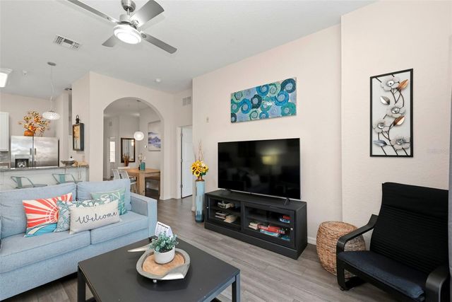 1014 GRAN BAHAMA BOULEVARD 31-1014, Davenport, FL 33837