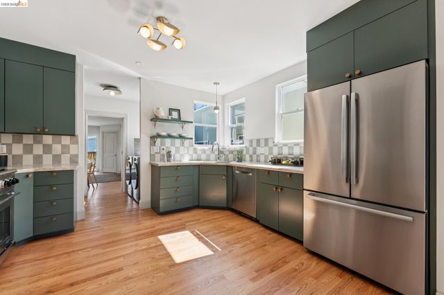 7206 A St, El Cerrito, CA 94530
