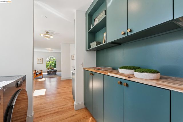 7206 A St, El Cerrito, CA 94530