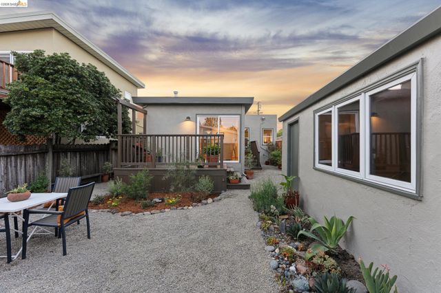 7206 A St, El Cerrito, CA 94530