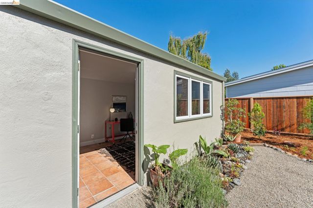 7206 A St, El Cerrito, CA 94530