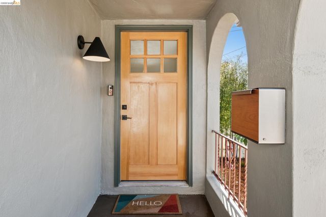 7206 A St, El Cerrito, CA 94530