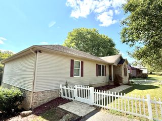 212 S Loop Drive, Stanford, KY 40484