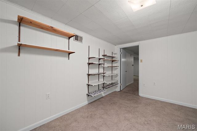 1255 Acredale Drive, Florissant, MO 63033