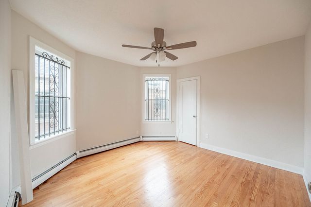 8344 S Lafayette Avenue, Chicago, IL 60620