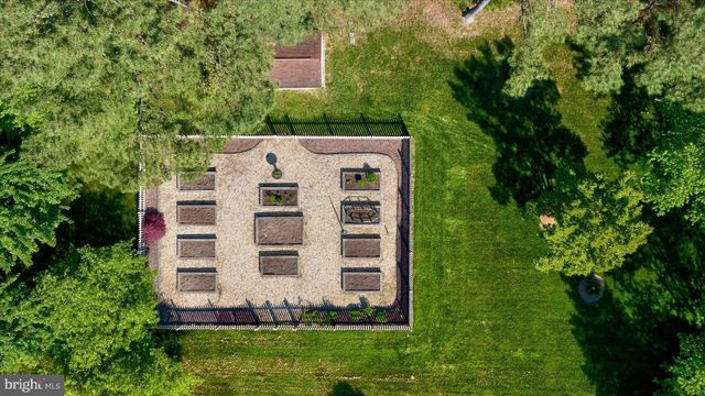 24679 DEEP NECK RD, Royal Oak, MD 21662