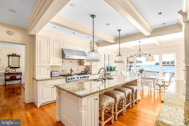 24679 DEEP NECK RD, Royal Oak, MD 21662