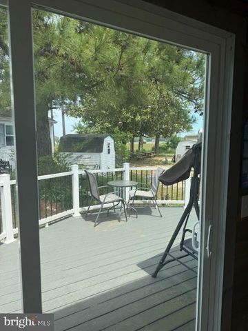 28 SALT SPRAY DR, Berlin, MD 21811