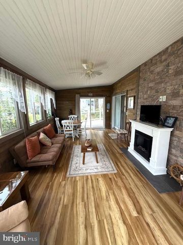 28 SALT SPRAY DR, Berlin, MD 21811