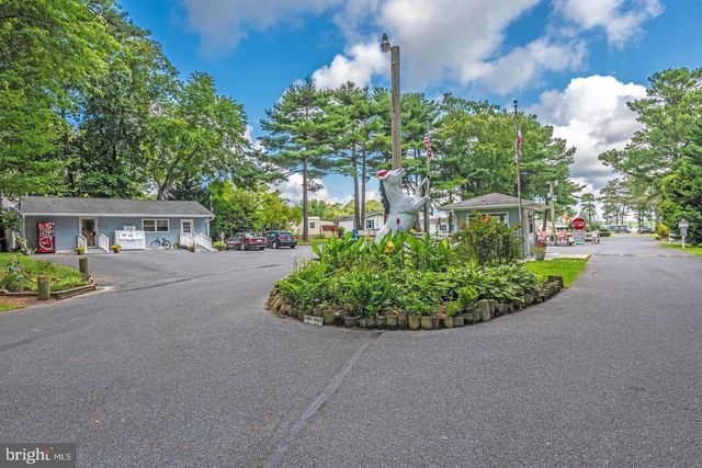 28 SALT SPRAY DR, Berlin, MD 21811