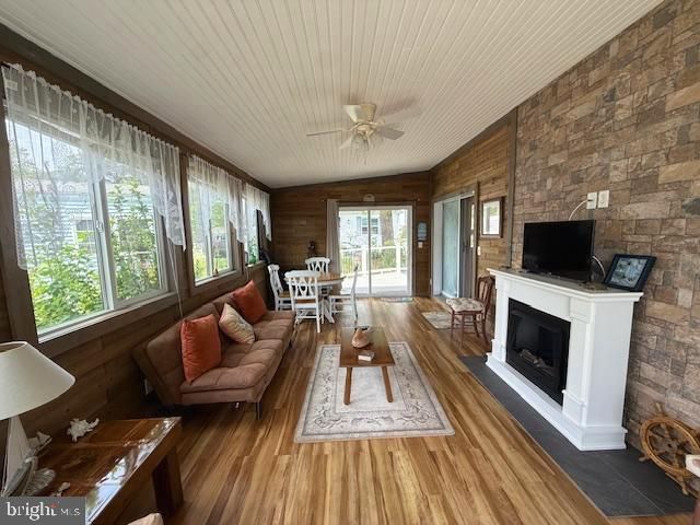 28 SALT SPRAY DR, Berlin, MD 21811