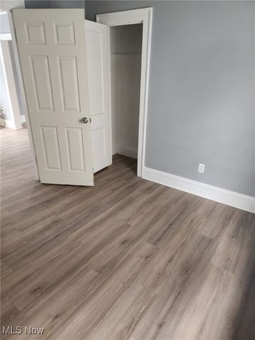 10006 Lamontier Avenue, Cleveland, OH 44104